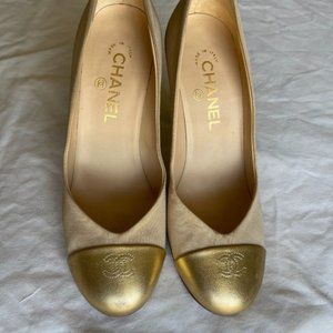 Chanel Heels Escarpins Heels Beige Gold Toe